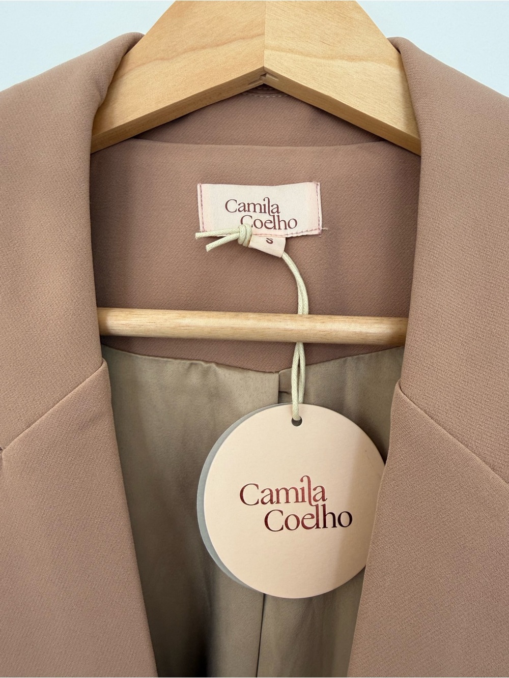 Camila Coelho Dusty Camel Blazer relisted - Picture 2 of 5